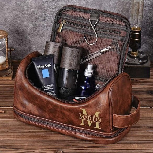 Personalized Men's Leather Toiletry Bag,Dopp Kit,Groomsmen Gifts,Anniversary Gift for Him,Travel Toiletry Bag,Men's Leather Accessory